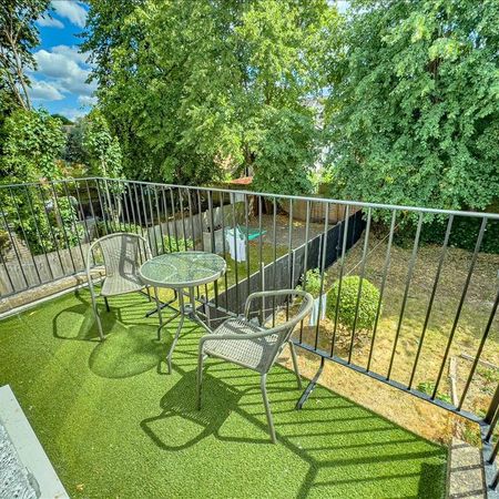 Studio to rent - Photo 4