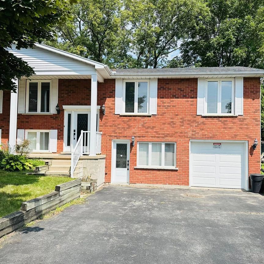 For Lease - 5 ilona Court Unit# UPPER, Brantford, Ontario - Photo 1