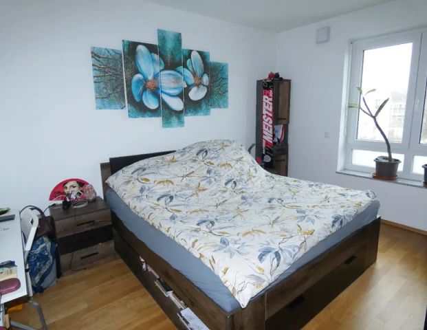 Moderne 2-Zimmer-Wohnung mit großer Sonnenloggia, Aufzug und Rheinblick - Photo 1