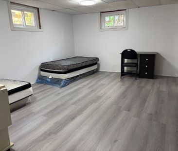 For Lease - 94 Taunton Road Unit# Upper, Oshawa, Ontario - Photo 4