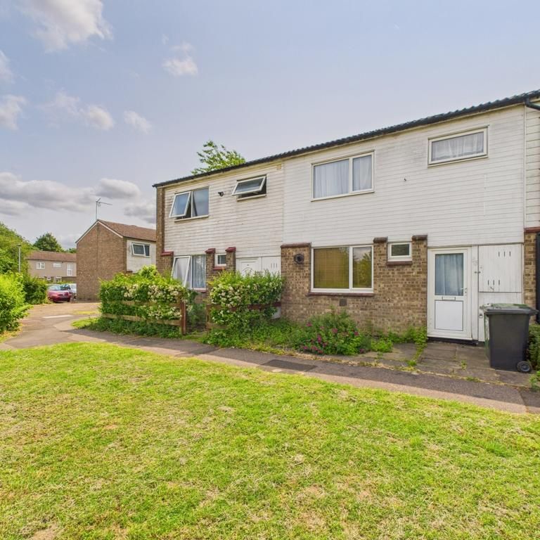 3 bedroom terraced house to rent - Photo 1
