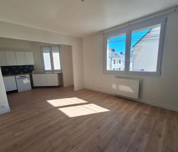 Louer appartement 4 pièces de 77 m² - Photo 4