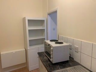 Room in a Shared House, Waveley Road, CV1 - Photo 1