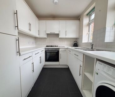 2 bed apartment to rent in The Blundells, Goodway House The Blundel... - Photo 3