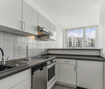 Möblierte 2-Zimmer-Wohnung am Engelbecken,Kurzzeitmiete bis 08/27 - Photo 2