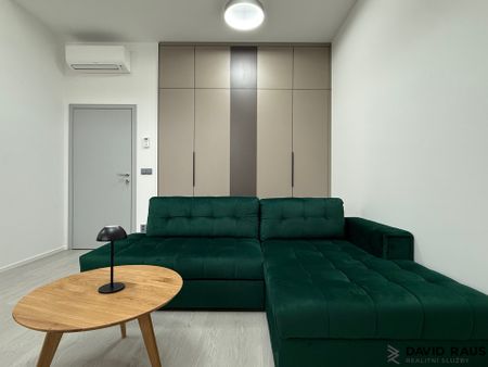 Pronájem bytu 2+kk 50 m², Kuklenská 4570, Brno - Photo 2