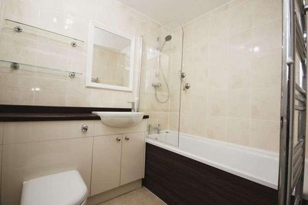 Ladybank, Bracknell, RG12 - Photo 5