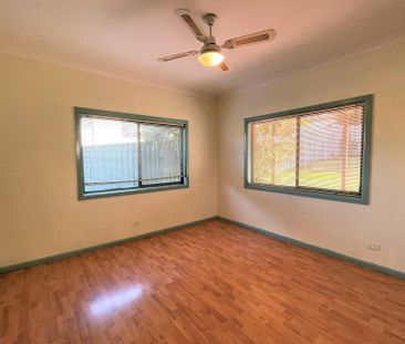 Four Bedroom Family Home - Photo 2