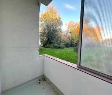 Großzügige 2,5-Zimmerwohnung im Altbaustil - Photo 1