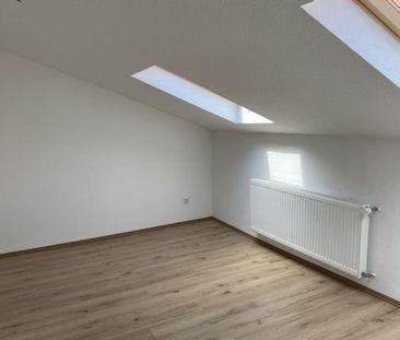 3 Zimmer EG-Wohnung mit separaten Eingang und Terrasse - Photo 3