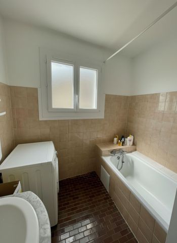 Location Maison 3 pièces 73m² - Photo 5