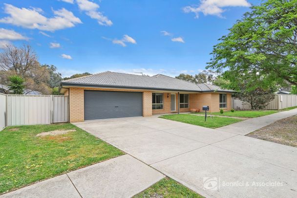 3 Whistler Concourse, Bandiana - Photo 1