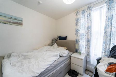4 bedroom house to rent - Photo 3