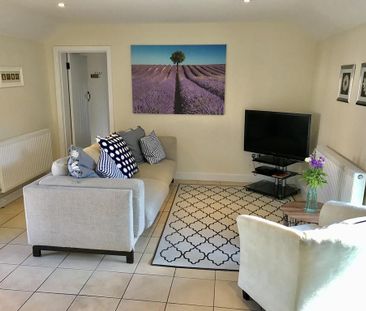 3 bedroom barn conversion to rent - Photo 3