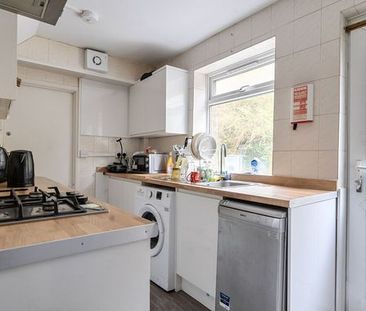 5 bedroom house to rent - Photo 3