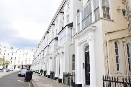 Studio to rent - Photo 4