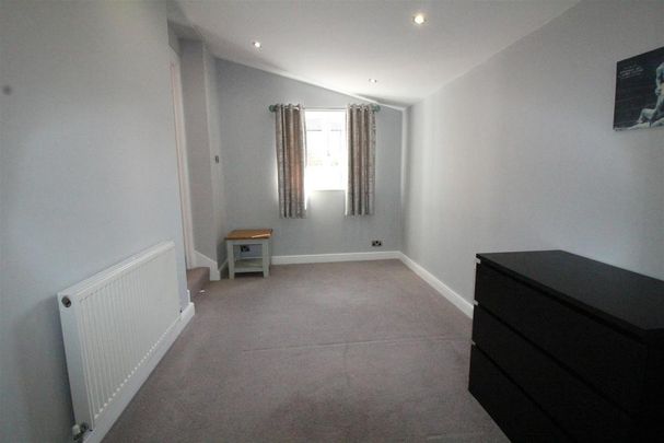 3 bedroom detached bungalow to rent - Photo 1