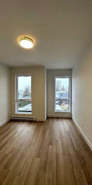 Grand 5-1/2 sur deux étages à louer à Sainte-Madeleine pour le 1 juillet 2026 - Photo 1