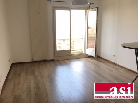 Esplanade , 2 pièces avec balcon - Photo 3