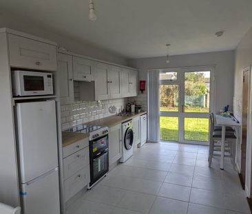 House to rent in Cork, Cobh, Ballyvoloon - Photo 4