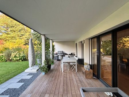 A louer: Grand appartement de standing avec terrasses et jardin - Foto 5