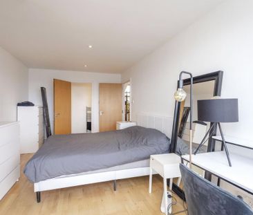 2 bedroom penthouse to rent - Photo 5