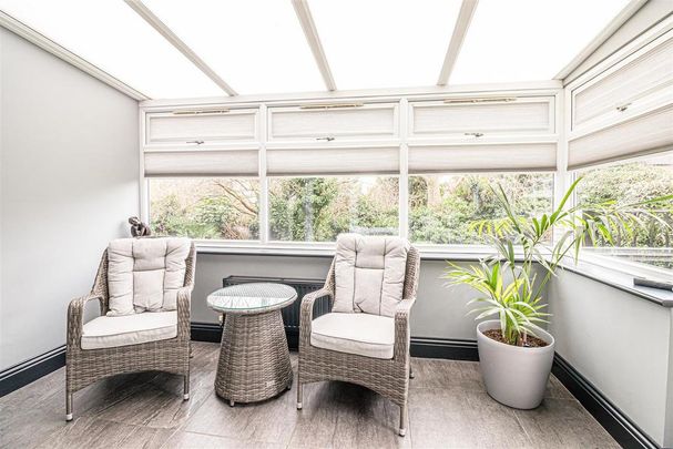 3 bedroom apartment to rent - Photo 1