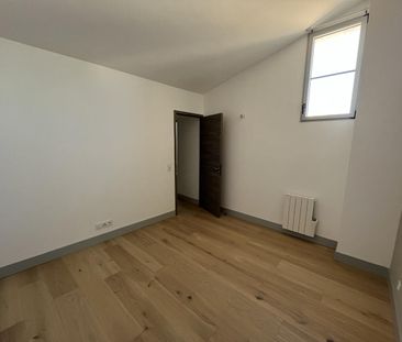 location Appartement F3 DE 63.8m² À AVIGNON - Photo 6