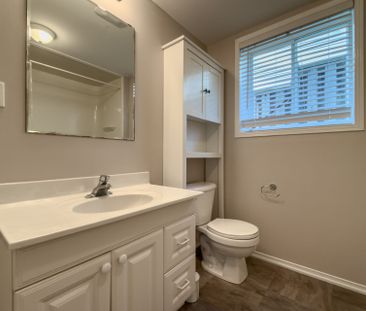 For Lease - 18 O'connor Lane, Guelph, Ontario - Photo 3