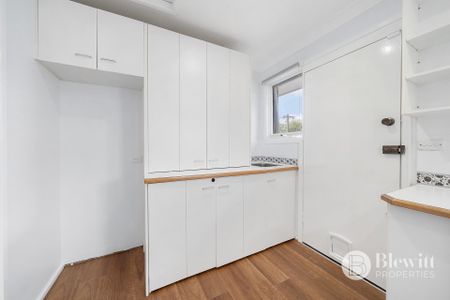 19 Scott Street, Narrabundah ACT 2604 - House For Rent | Domain - Photo 3