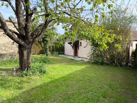 Une maison T3 avec jardin, véranda et garage - Photo 3