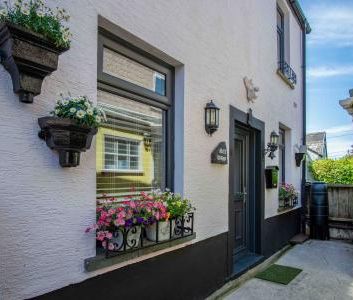 Manselfield Road, Murton, Swansea, SA3 - Photo 1