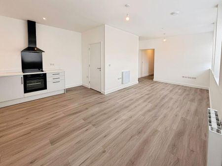 2 bedroom apartment to rent - Photo 4