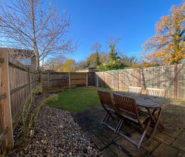 3 bedroom terraced house to rent - Photo 5