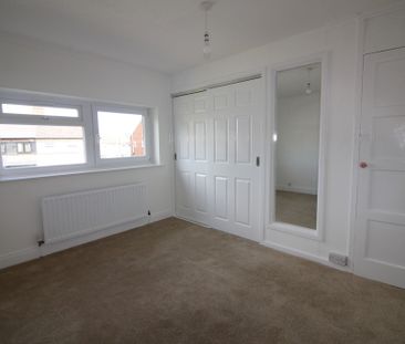 3 Bedroom End Terraced House - Photo 6