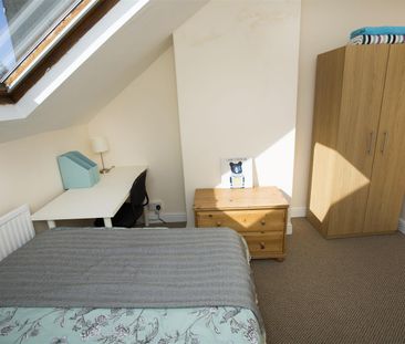 Winston Gardens, Headingley, LS6 3LA, Leeds - Photo 4