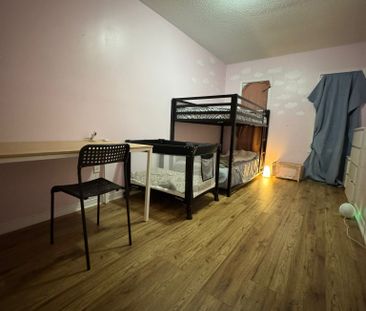 For Lease - 1806 Mccoy Avenue, Burlington, Ontario - Photo 6