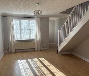 2 bedroom semi-detached house to rent - Photo 1
