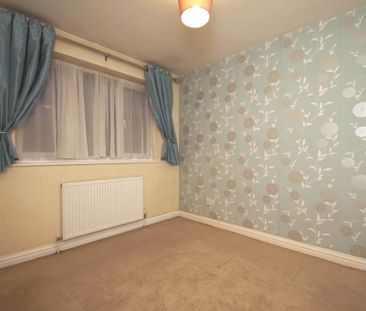 2 bed Terraced for rent - Photo 1