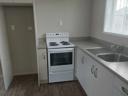 Lovely 2 Bedroom Unit in Fairy Springs Area - Photo 4