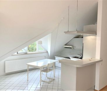 RESERVIERT: PETERSBERG - HELLES DACHGESCHOSSAPPARTEMENT MIT LOGGIA... - Photo 1