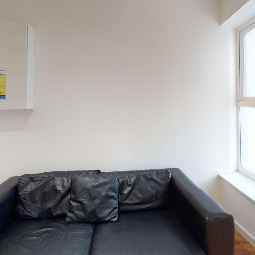 Flat 6, 54 Glasshouse Street, NG1 3LW, NOTTINGHAM - Photo 1