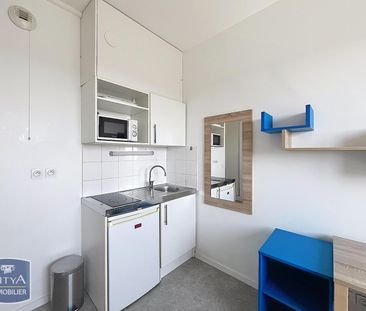 Location Appartement 1 pièce 18m² CALUIRE ET CUIRE 69300 - Photo 2