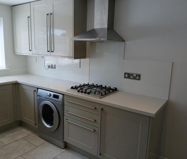 Yew Tree Court, Littlebourne, Canterbury - Photo 2