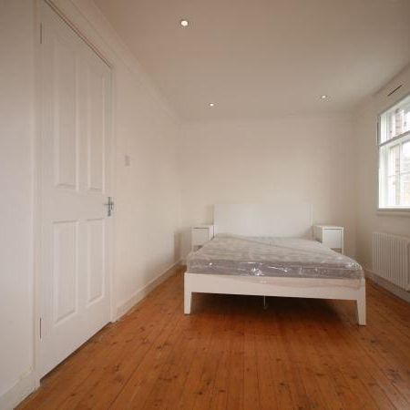 4 bedroom terraced house to rent - Photo 3