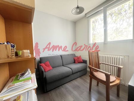 MAISON FAMILIALE AVEC JARDIN – SECTEUR CALME ET RECHERCHÉ ! - Photo 3