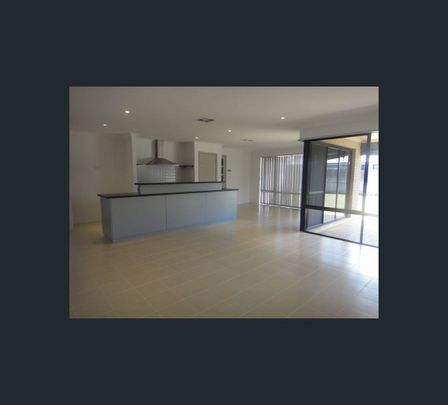 123 Barton Drive, Australind, WA 6233 - Photo 1