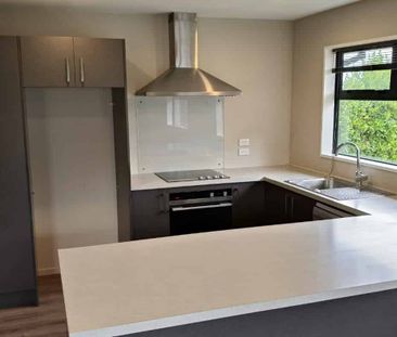 Quiet back section - Photo 4