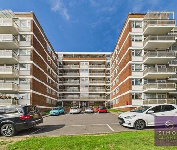 Regents Park Road, Finchley Central, N3 - Photo 1