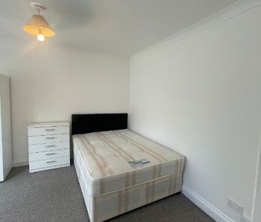 Studio Flat, Brentfield Gardens, NW2 - Photo 5